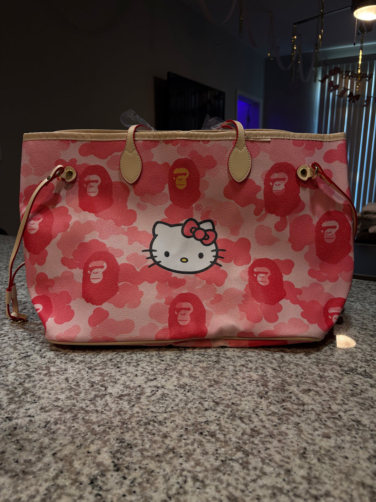 hello kitty tote bag
