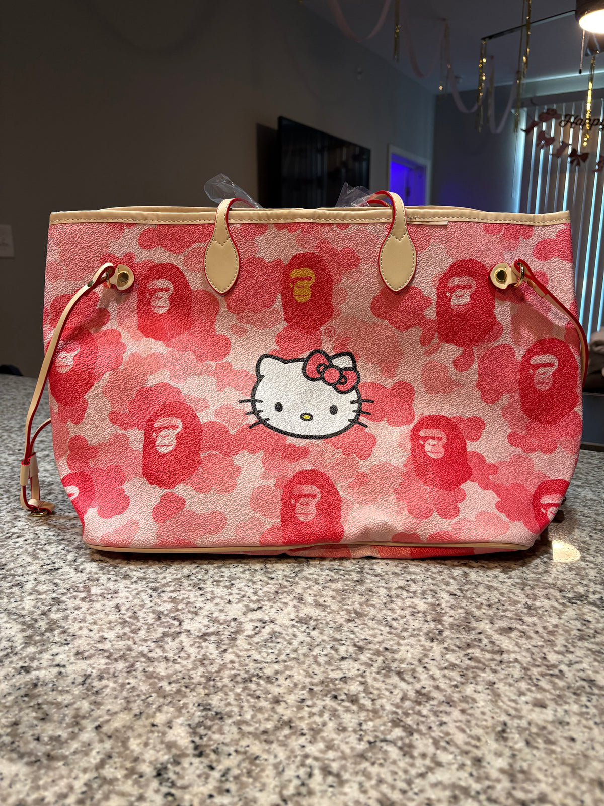 hello kitty tote bag